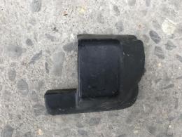 Заглушка на петлю задняя нижняя левая Ford Transit 2006-2013