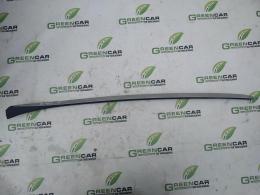 Молдинг лобового стекла правый BMW 3 Series (E90;E93) 2005-2013