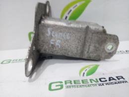 Кронштейн усилителя переднего бампера левый Renault Scenic (II) 2003-2009