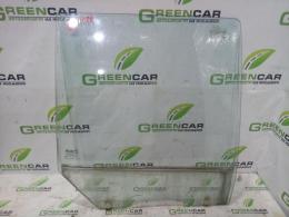 Стекло задней правой двери Hyundai Santa Fe (I) 2000-2012