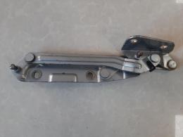 Петля крышки багажника левая Ford Mondeo (III) 2000-2007