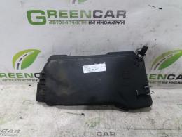 Крышка блока предохранителей Mercedes C-Class (W204) 2006-2015