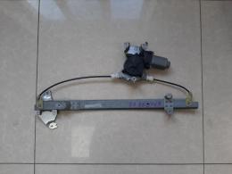 Стеклоподъемник задней правой двери Nissan Navara (D40) 2004-2015