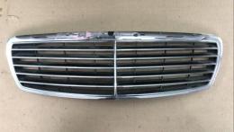 НЕТ В НАЛИЧИИ Решетка радиатора Mercedes E-Class (W211) 2002-2009