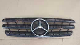 Решетка радиатора Mercedes M-Class (W163) 1997-2005 