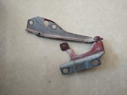 Петля капота правая Volvo C30 (I) 2006-2013 