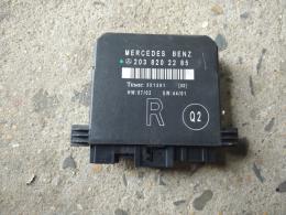Блок комфорта задней правой двери Mercedes C-Class (W203) 2000-2008 
