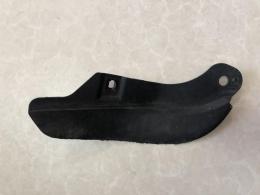 Брызговик передний правый Audi A4 (B6) 2000-2006