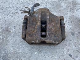  Суппорт передний левый Audi A4 (B6) 2000-2006 