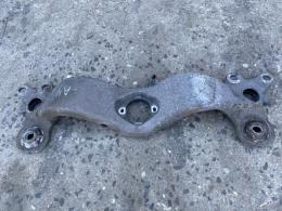 Кронштейн КПП Audi A4 (B6) 2000-2006