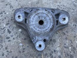 Кронштейн переднего амортизатора Audi A4 (B6) 2000-2006