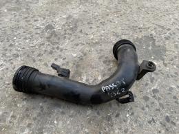 Патрубок интеркулера Volkswagen Passat (B6) 2005-2010