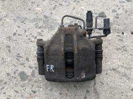 Суппорт передний правый Audi A4 (B6) 2000-2006