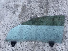 Стекло передней левой двери Audi A4 (B6) 2000-2006