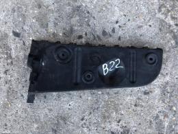 Кронштейн заднего бампера правый Audi A4 (B6) 2000-2006