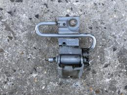 Петля передней правой двери нижняя Audi A4 (B6) 2000-2006