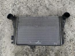 Интеркулер Volkswagen Touran (I) 2003-2010