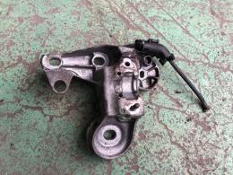 Кронштейн опоры двигателя правый Volkswagen Passat (B5) 1996-2000