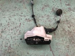 Замок задней правой двери Volkswagen Passat (B5+) 2000-2005