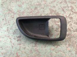 Накладка ручки задняя правая Hyundai Santa Fe (I) 2000-2005