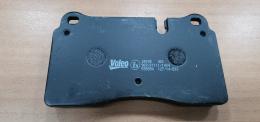 Тормозные колодки передние Volkswagen Touareg (I) 2002-2010