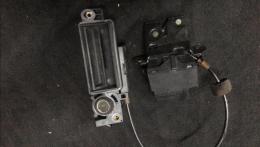 НЕТ В НАЛИЧИИ Замок крышки багажника Mercedes C-Class (W203) 2000-2008
