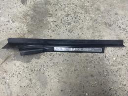 Накладка на порог передняя левая Mercedes C-Class (W203) 2000-2008