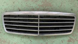 Решетка радиатора Mercedes CLK-Class (C208) 1997-2003