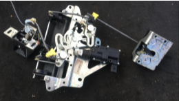 Замок багажника Ford Escape (I) 2000-2012