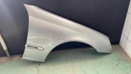 НЕТ В НАЛИЧИИ Крыло переднее правое Mercedes C-Class (W203) 2000-2008