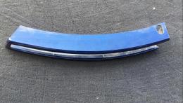 Накладка поворотника левая Volkswagen Passat (B6) 2005-2010