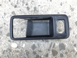 Накладка ручки правая Ford C-Max (I) 2003-2010
