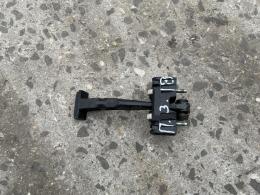 Ограничитель задней правой двери Opel Zafira (B) 2005-2014