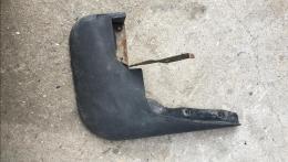 Брызговик передний правый Ford Transit 2000-2006