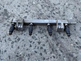 Рейка топливная (Рампа) Ford C-Max (I) 2003-2010