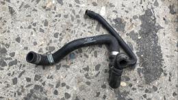Патрубок системы охлаждения  Audi A4 (B6) 2000-2006  