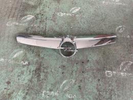 НЕТ В НАЛИЧИИ Накладка на решетку радиатора Opel Vectra (C) 2002-2008