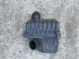 Корпус воздушного фильтра Hyundai Santa Fe (I) 2000-2005
