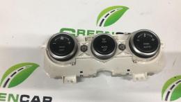 Блок управления отопителем Mazda 6 (GG) 2002-2008