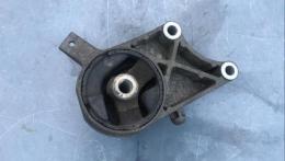 Опора двигателя передняя Opel Meriva (A) 2003-2010  