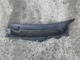 Планка под лобовое стекло (Жабо) левая Ford Mondeo (III) 2000-2007