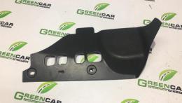 Накладка декоративная правая Opel Zafira (B) 2005-2014 