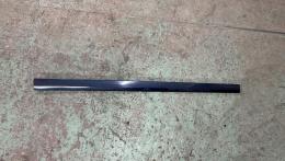 Молдинг передней левой двери Mercedes E-Class (W211) 2002-2009