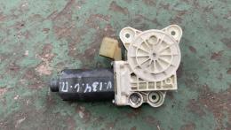 Моторчик стеклоподъемника передней левой двери Mercedes E-Class (W211) 2002-2009