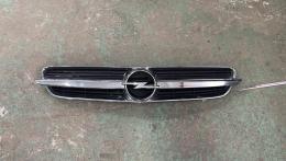 Решетка радиатора Opel Vectra (C) 2002-2008