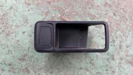 Накладка ручки правая Ford C-Max (I) 2003-2010