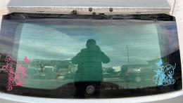 Стекло двери багажника Ford C-Max (I) 2003-2010