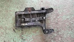 Крепление АКБ Volkswagen Touran (I) 2003-2010