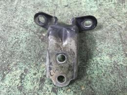 Петля двери передняя правая нижняя Kia Sportage (II) 2004-2010  