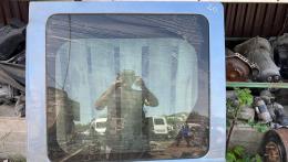 Стекло левой сдвижной двери Ford Tourneo Connect (I) 2002-2013 